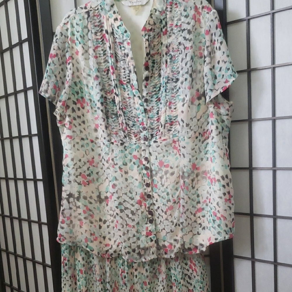 TanJay Multicolor Patterned Blouse - Picture 3 of 6